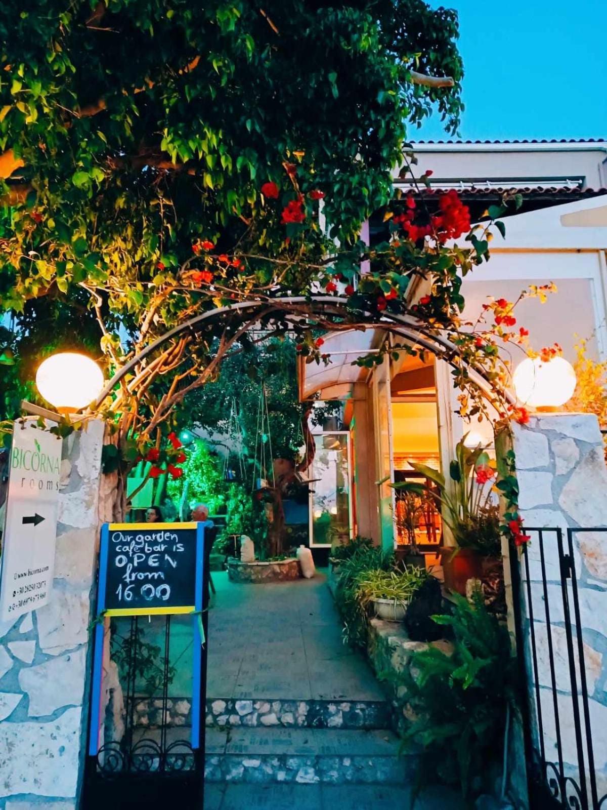 Bicorna - Chania Plaka  Exterior photo